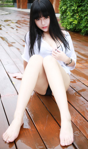 嫁给西北糙汉子的小说爱情